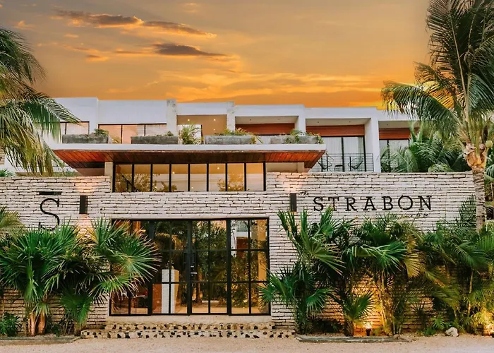 Hotel The Strabon 4*