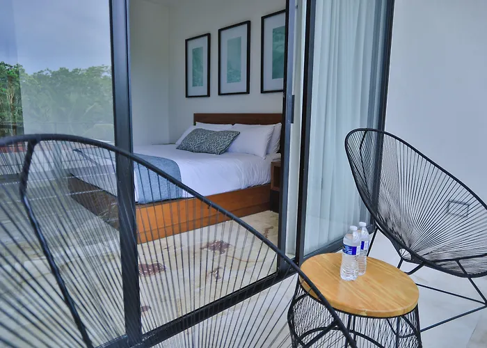 Hotel The Strabon