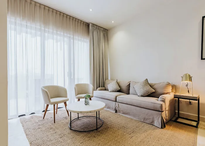 Hotel The Strabon 4*